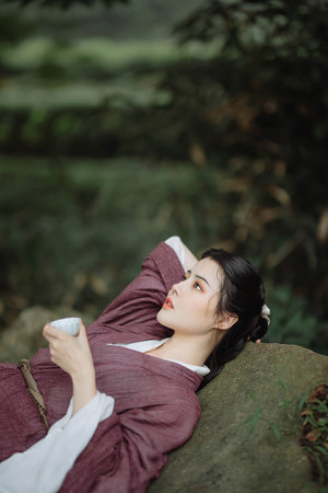 攵女狂欢在餐桌上H