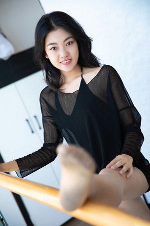 吻胸口解内衣